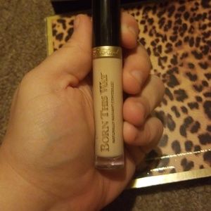 TOO FACED BORN THIS WAY CONCEALER FAIR